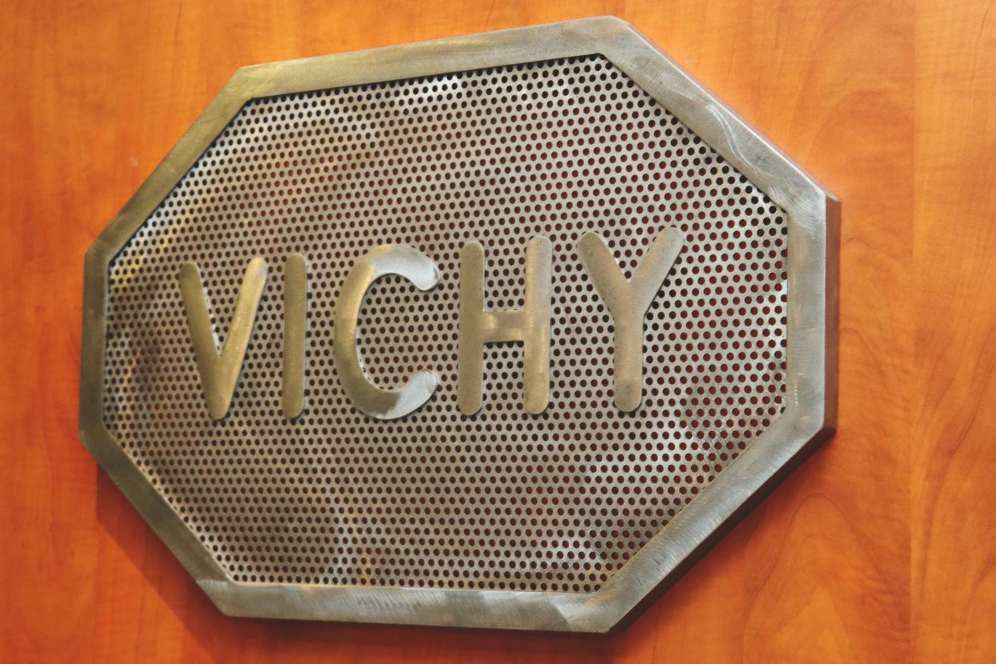 Hotel & Restaurant Le Patio Vichy Exterior photo